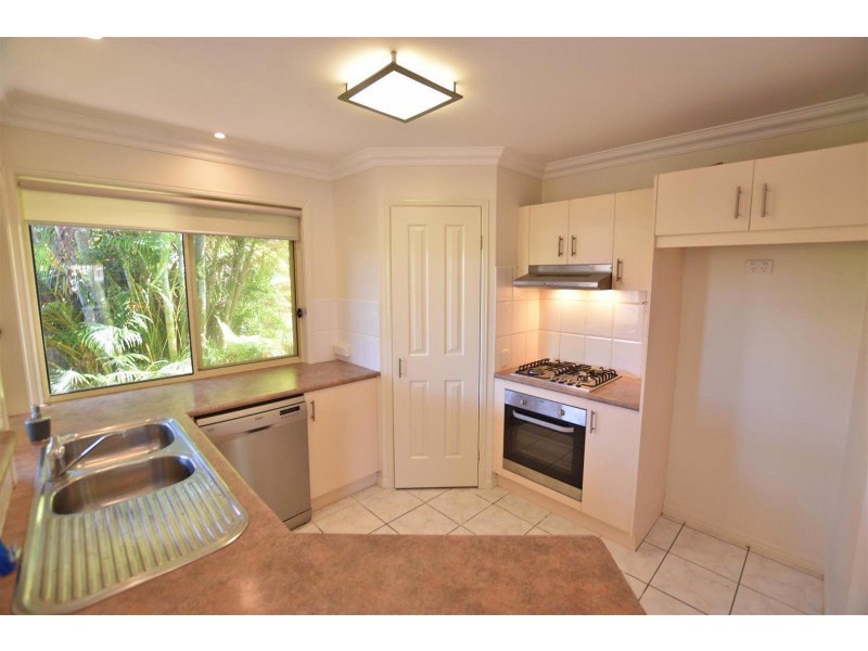 23 Faraday Court, Kallangur QLD 4503