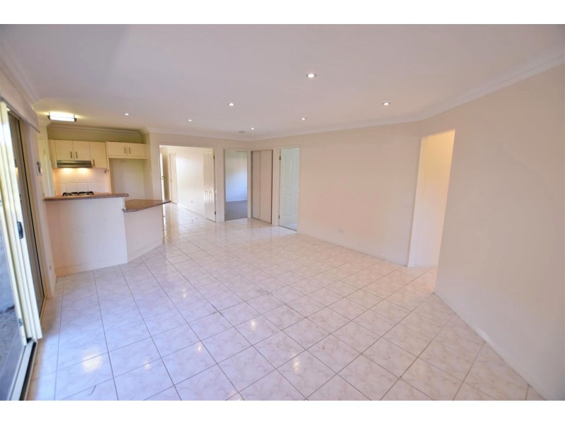 23 Faraday Court, Kallangur QLD 4503