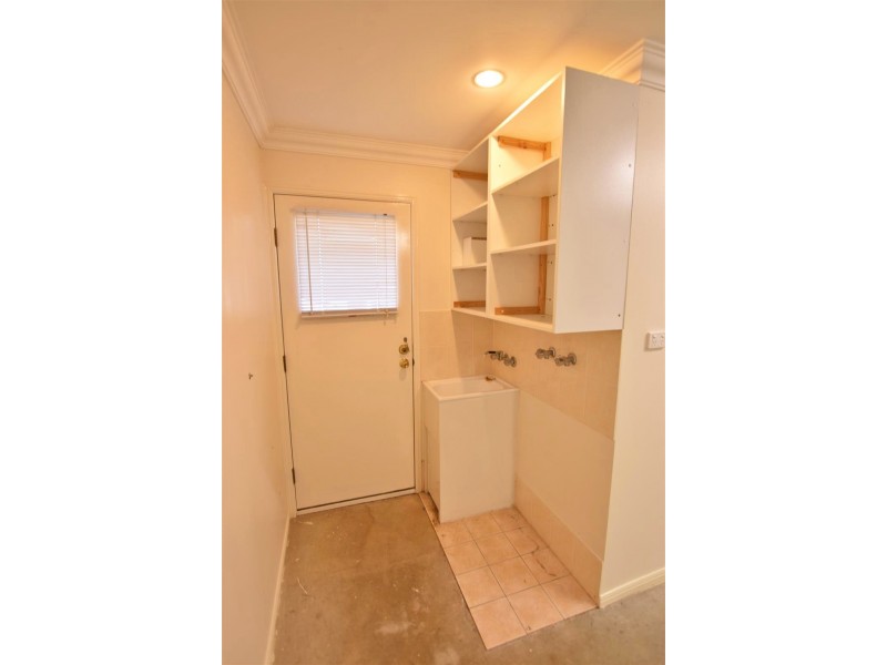 23 Faraday Court, Kallangur QLD 4503