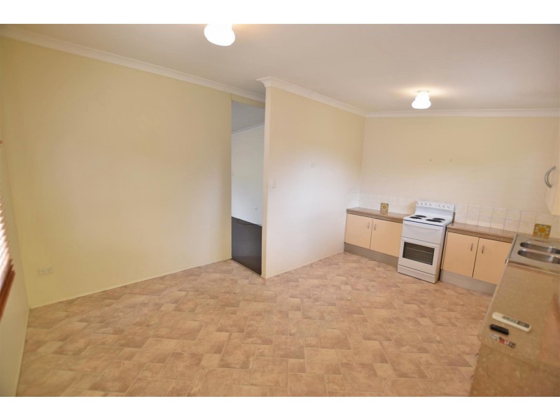 6 Wattle Street, Kallangur QLD 4503