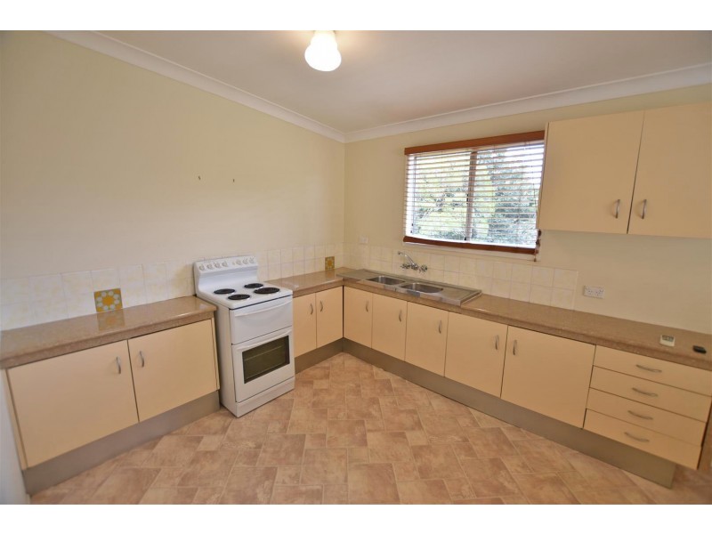 6 Wattle Street, Kallangur QLD 4503