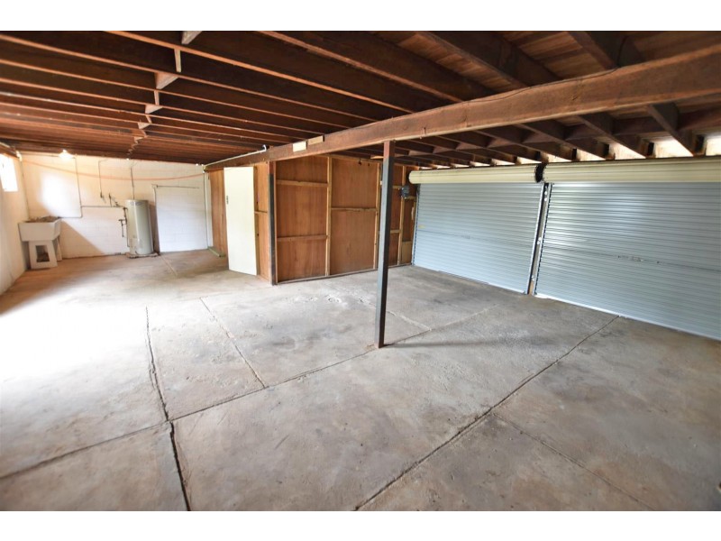 6 Wattle Street, Kallangur QLD 4503