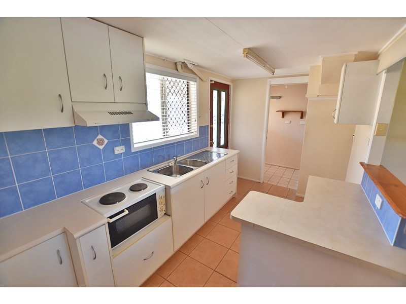 13 Wattle Street, Kallangur QLD 4503