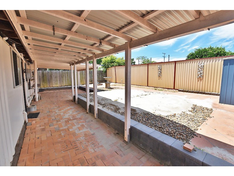13 Wattle Street, Kallangur QLD 4503