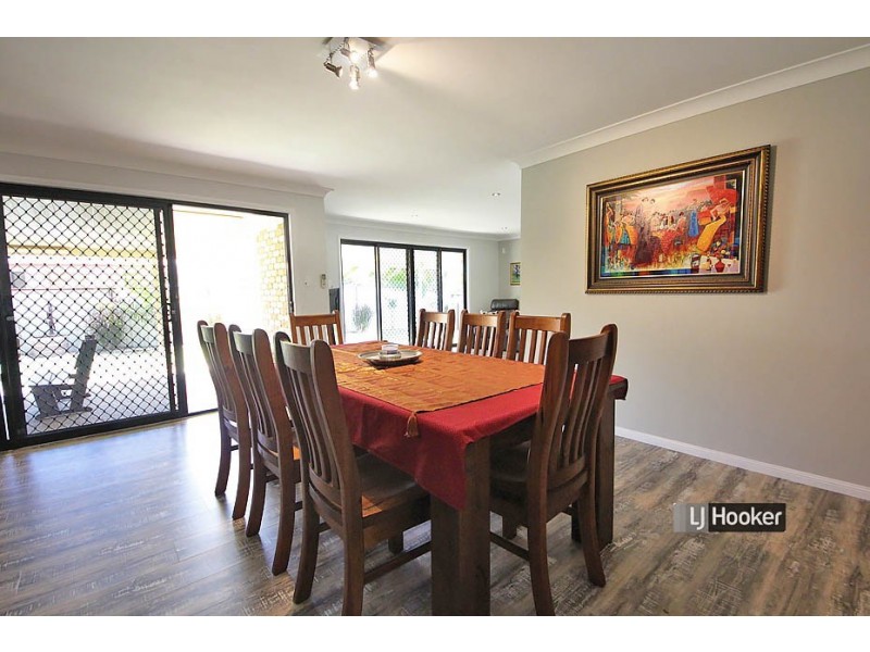 16 Vibrant Court, Dakabin QLD 4503