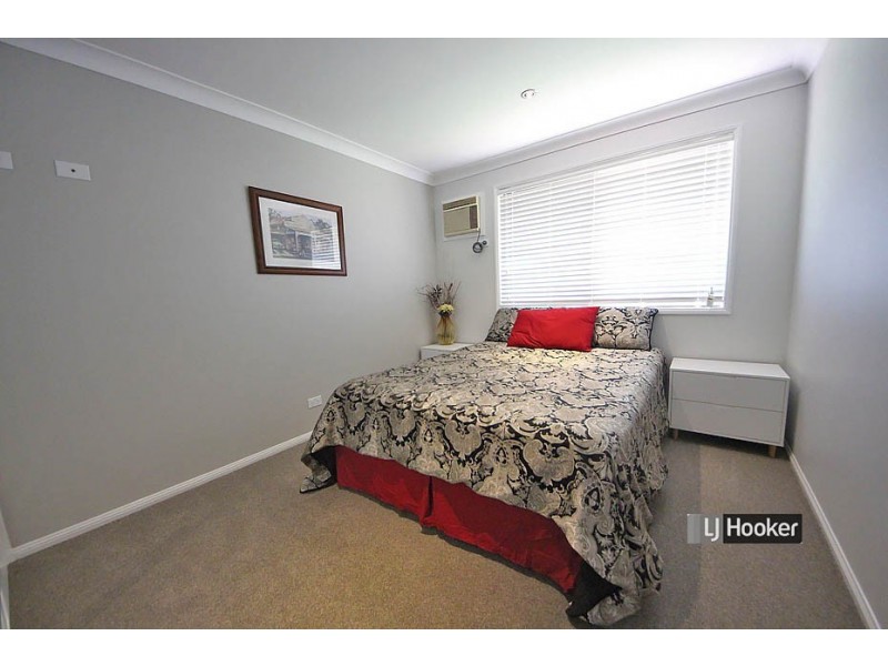 16 Vibrant Court, Dakabin QLD 4503