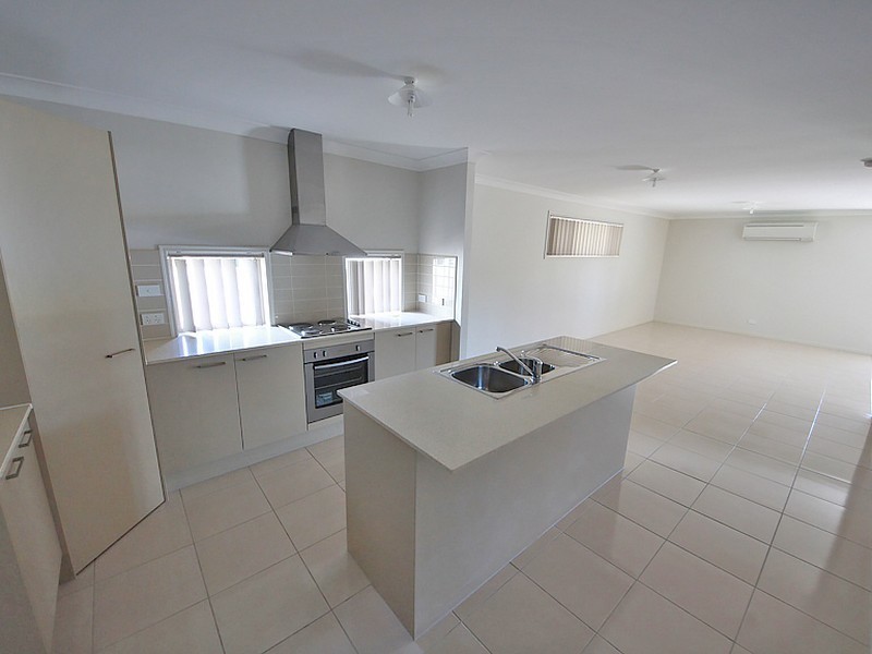 17 Rose Street, Mango Hill QLD 4509