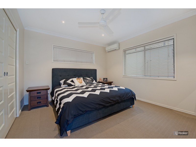 8 Diane Parade, Kallangur QLD 4503