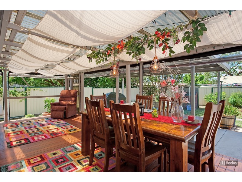 1305 Anzac Avenue, Kallangur QLD 4503