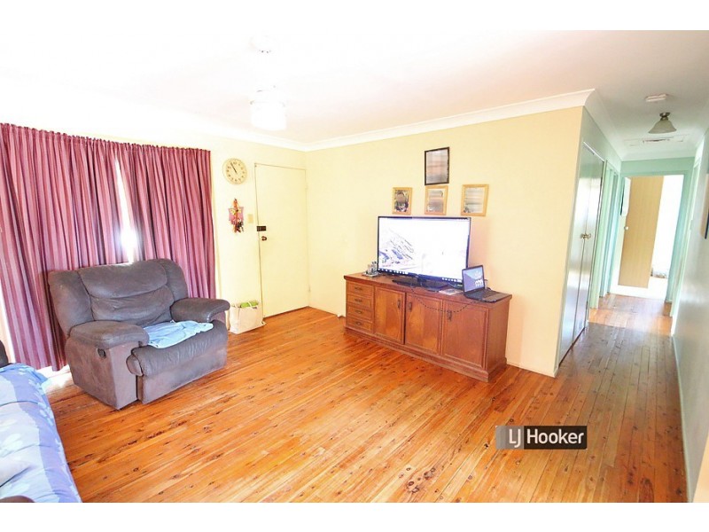 15 Lerose Avenue, Kallangur QLD 4503