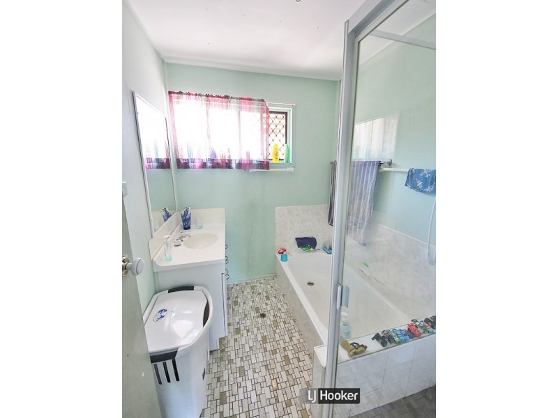 15 Lerose Avenue, Kallangur QLD 4503