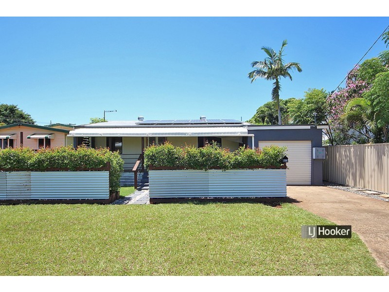 32 Andrew Street, Kallangur QLD 4503