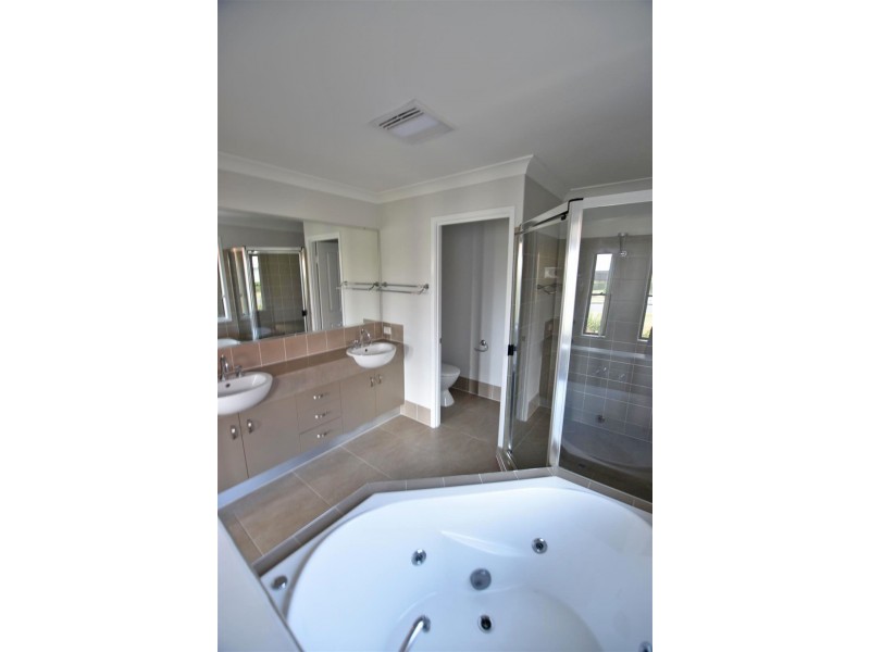 69 Coronata Crescent, Narangba QLD 4504