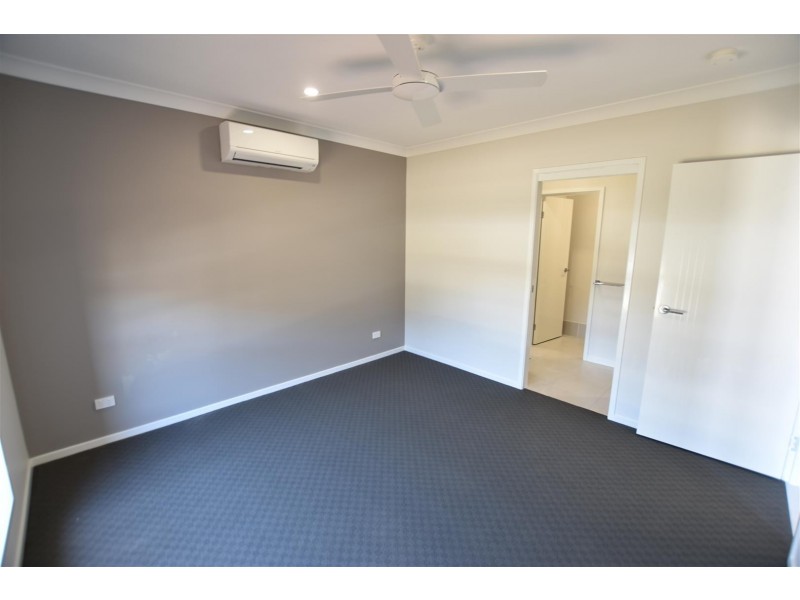 37 Buccaneer Street, Newport QLD 4020