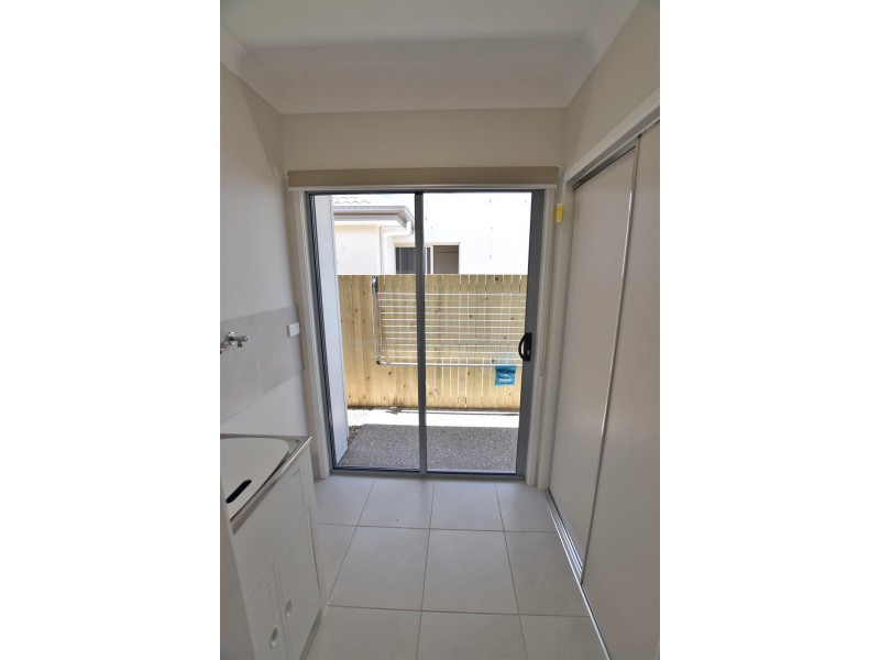 37 Buccaneer Street, Newport QLD 4020