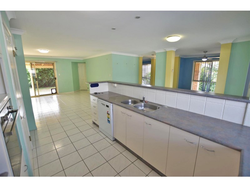 71 Warrego Crescent, Murrumba Downs QLD 4503