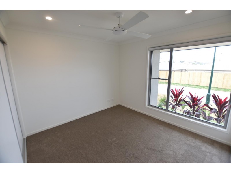 12 Gardenia Circuit, Dakabin QLD 4503