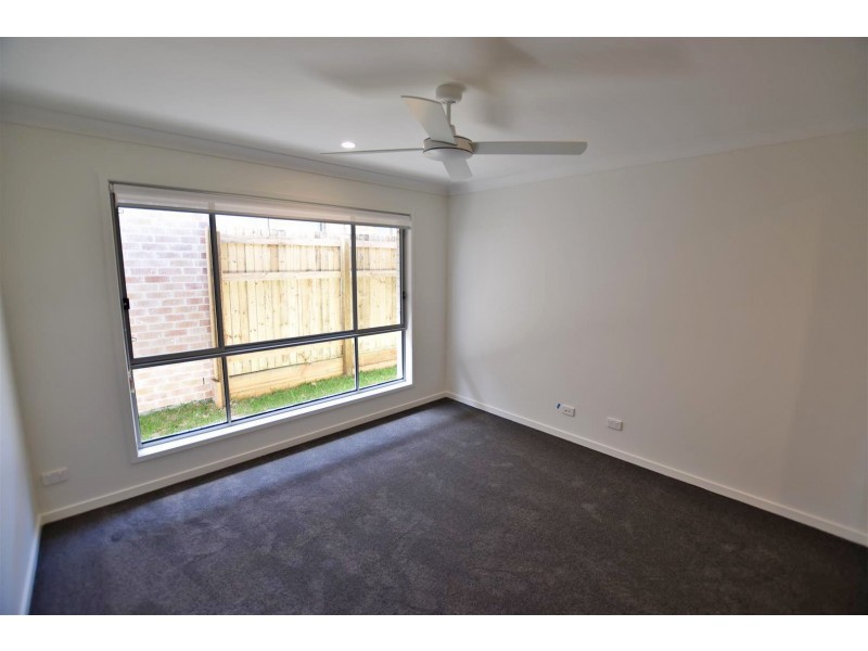 20 Gardenia Circuit, Dakabin QLD 4503