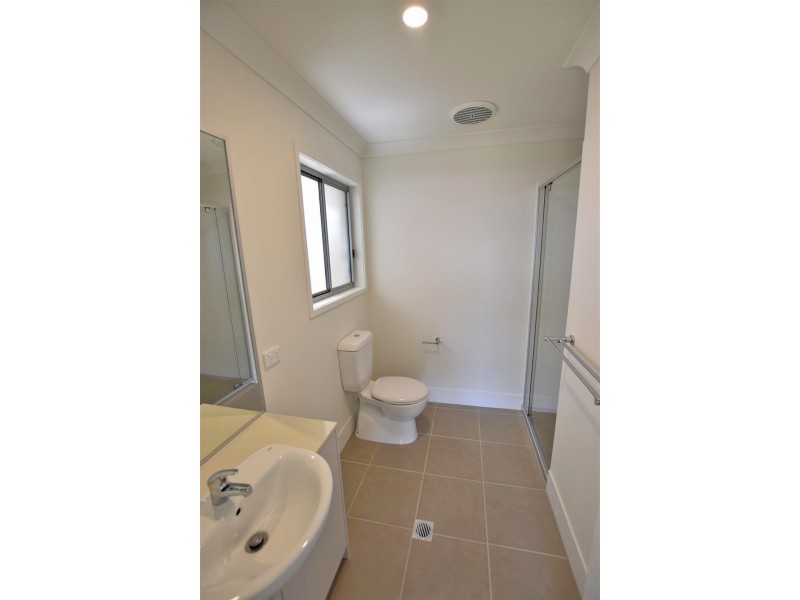 20 Gardenia Circuit, Dakabin QLD 4503