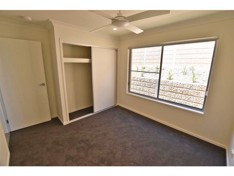20 Gardenia Circuit, Dakabin QLD 4503