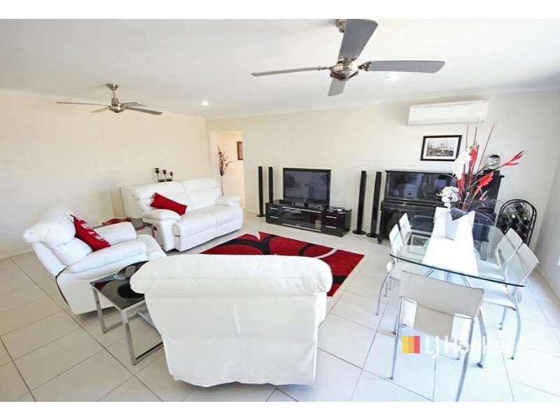 10 Castlereagh Street, Murrumba Downs QLD 4503