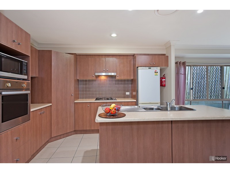 7 Leafwing Street, Kallangur QLD 4503