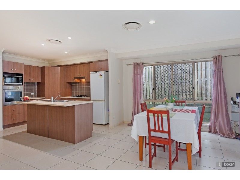 7 Leafwing Street, Kallangur QLD 4503