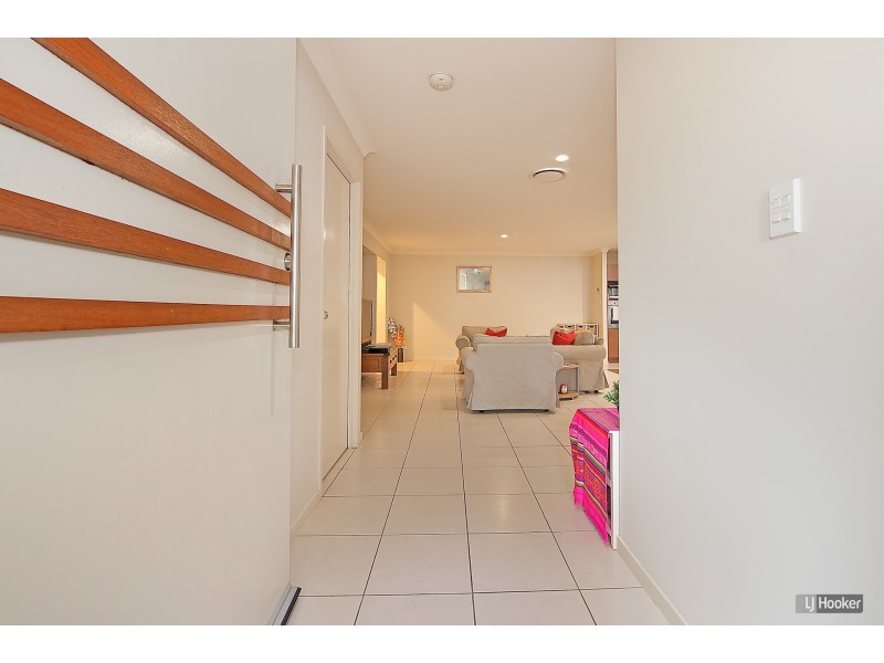 7 Leafwing Street, Kallangur QLD 4503