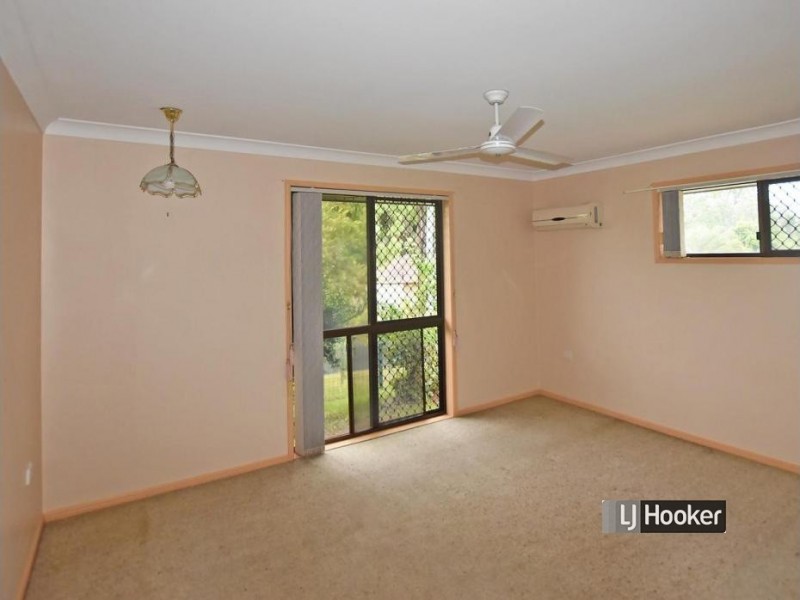 1 Autum Place, Kallangur QLD 4503