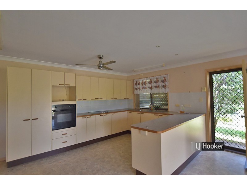 1 Autum Place, Kallangur QLD 4503