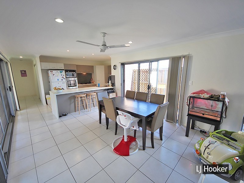 5 Jowarra Street, Kallangur QLD 4503