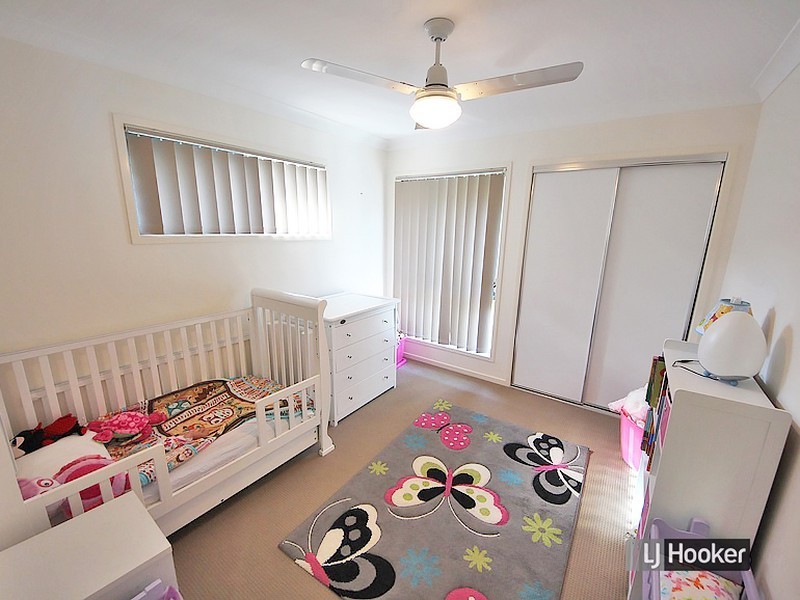 5 Jowarra Street, Kallangur QLD 4503