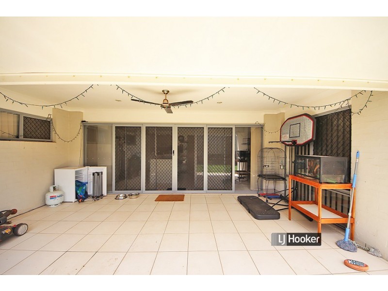 5 Jowarra Street, Kallangur QLD 4503