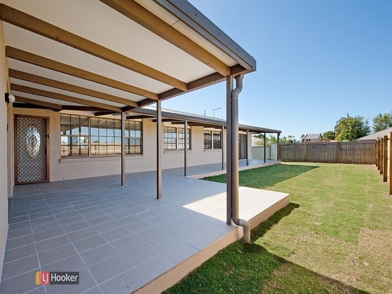33 Balstrup Road North, Kallangur QLD 4503