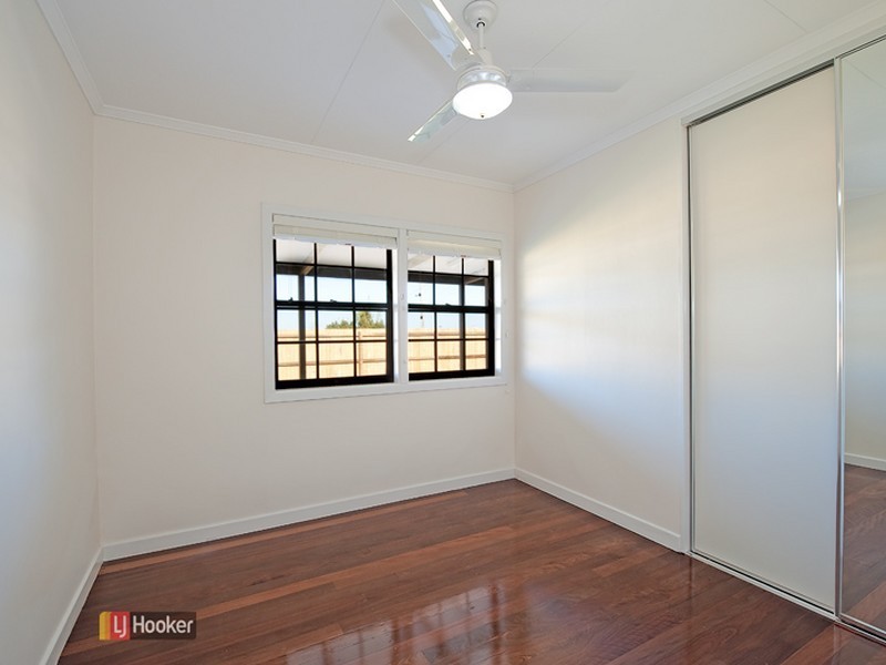 33 Balstrup Road North, Kallangur QLD 4503