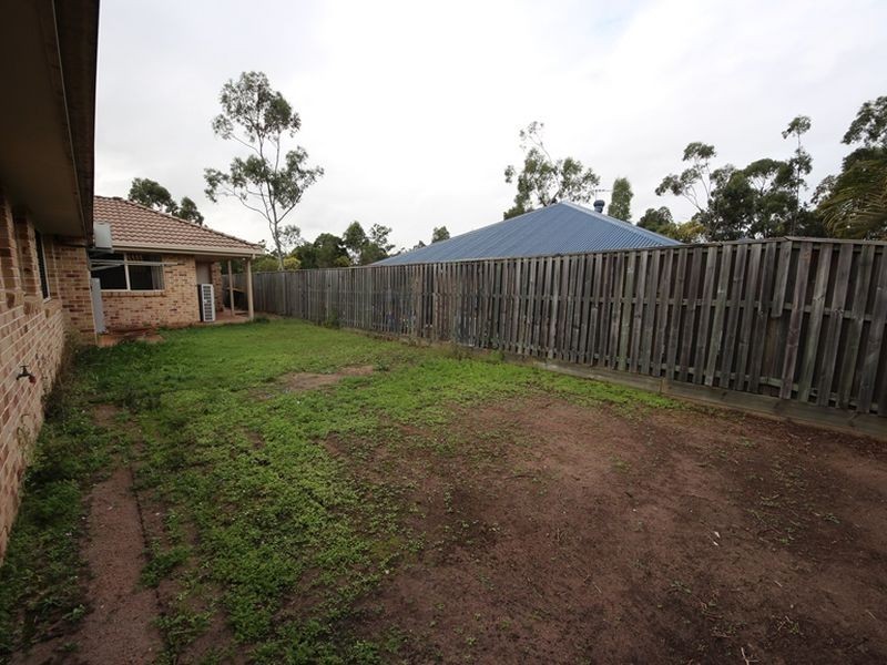 25 Greenlinks Crescent, Narangba QLD 4504