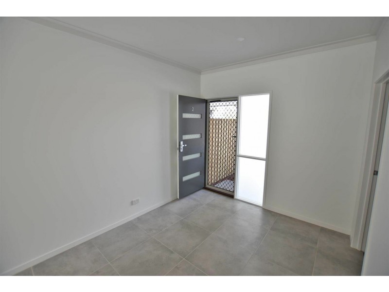 Unit 2/1570 Gympie Road, Carseldine QLD 4034