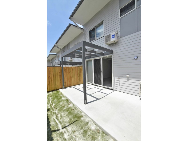 Unit 2/1570 Gympie Road, Carseldine QLD 4034