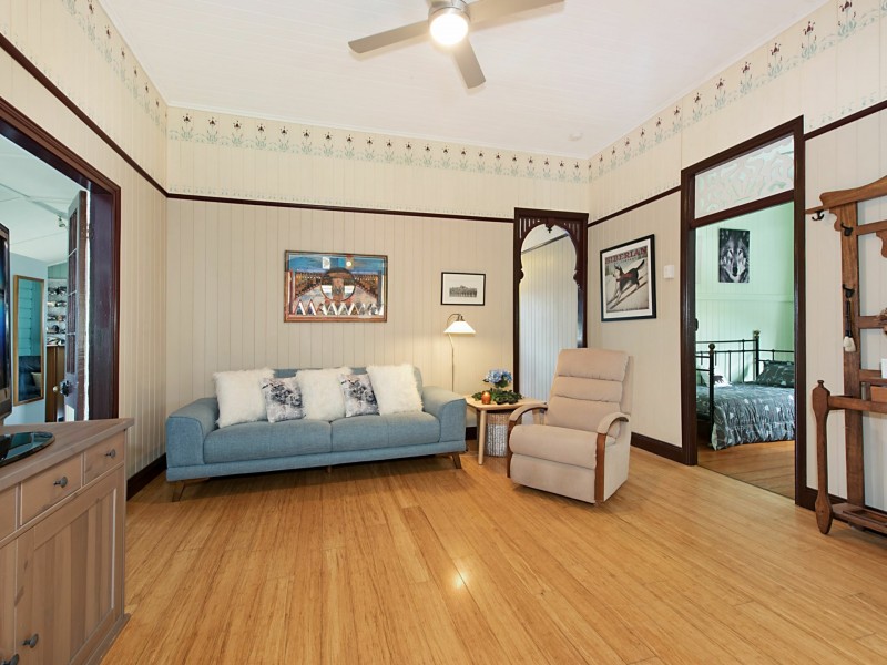 16 Rawson Street, Wooloowin QLD 4030