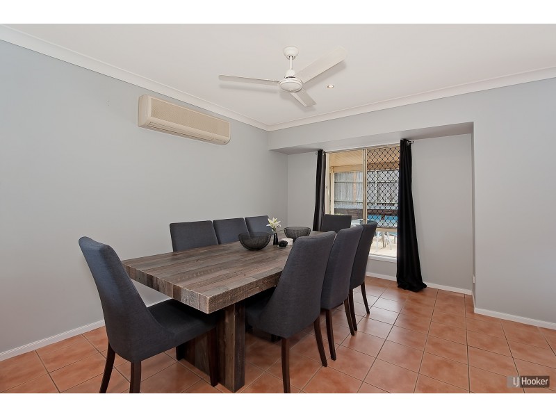 15 Morwell Crescent, North Lakes QLD 4509