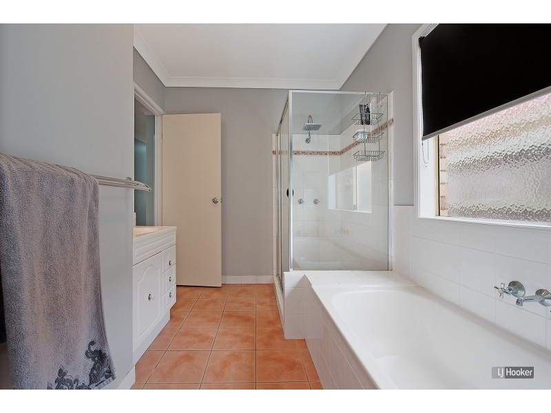 15 Morwell Crescent, North Lakes QLD 4509