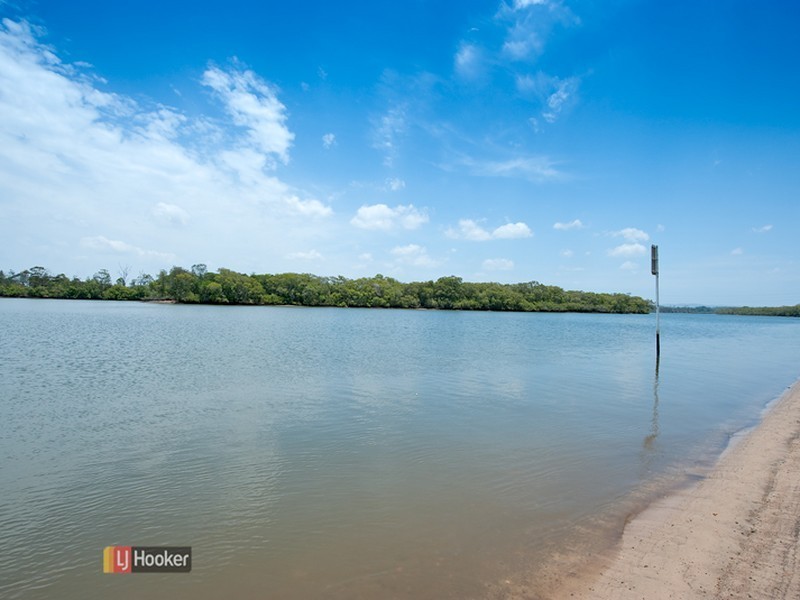 8 Wagner Road, Murrumba Downs QLD 4503