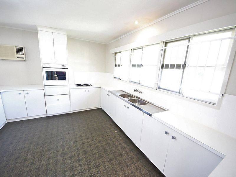 Kallangur QLD 4503
