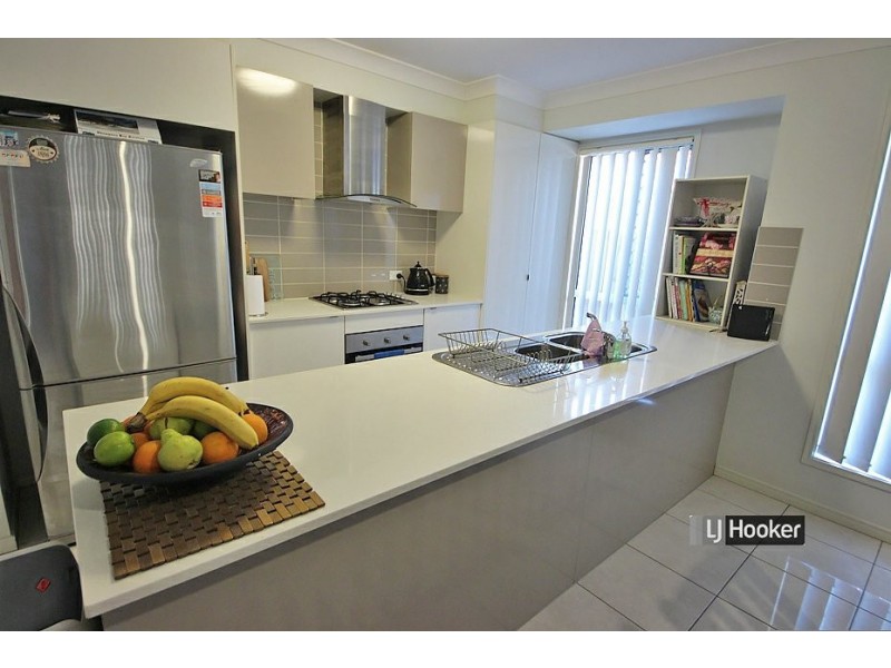 1/30 Birchgrove Crescent, Kallangur QLD 4503