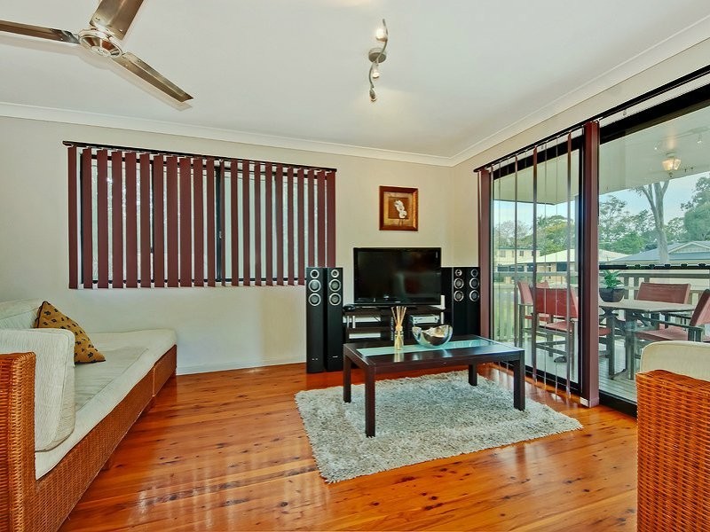 20 Winifred Street, Mango Hill QLD 4509