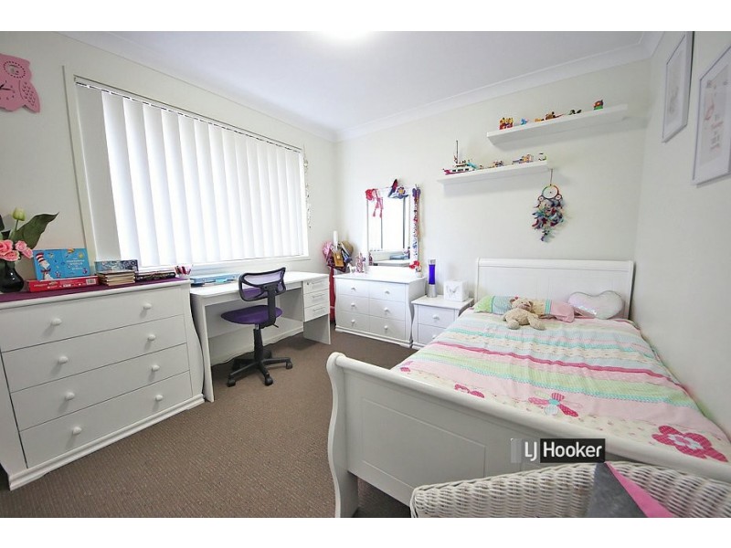 40 Duporth Crescent, Dakabin QLD 4503