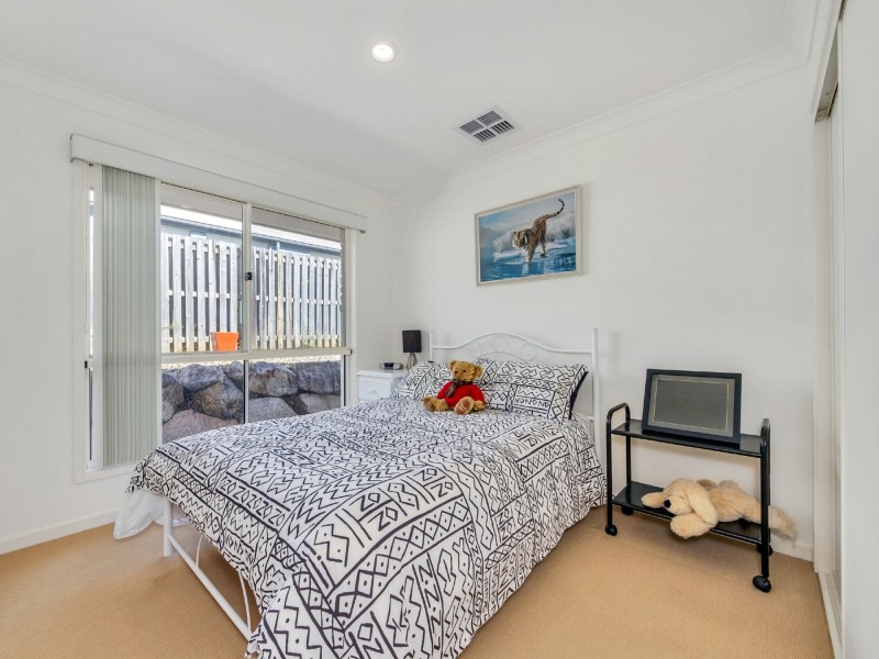10 Swordgrass Court, Kallangur QLD 4503