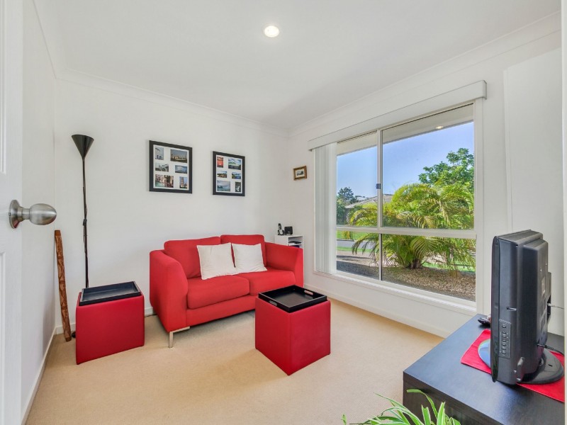 10 Swordgrass Court, Kallangur QLD 4503
