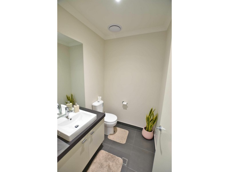 12 Betzel Court, Mango Hill QLD 4509