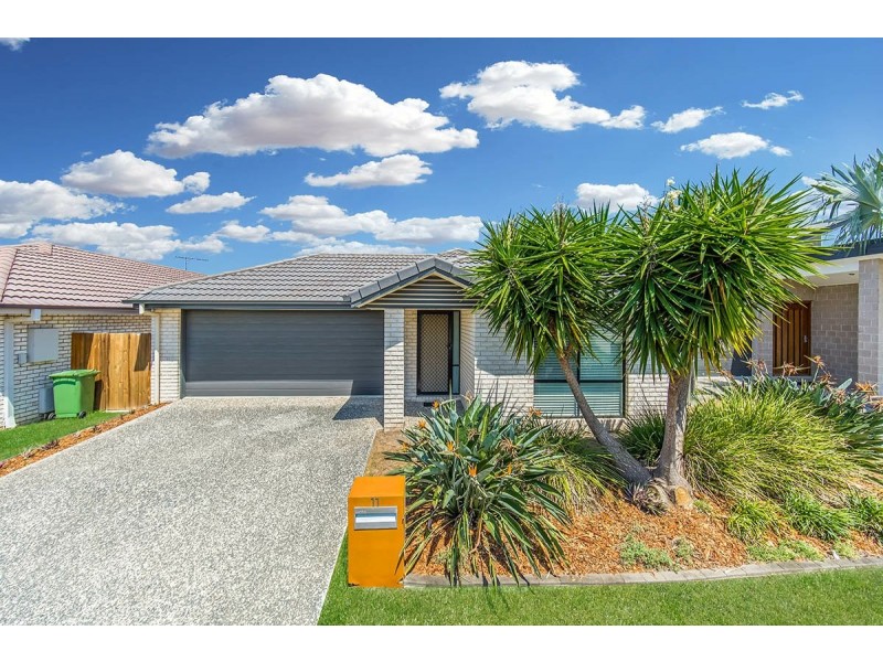 11 Mersey Street, North Lakes QLD 4509